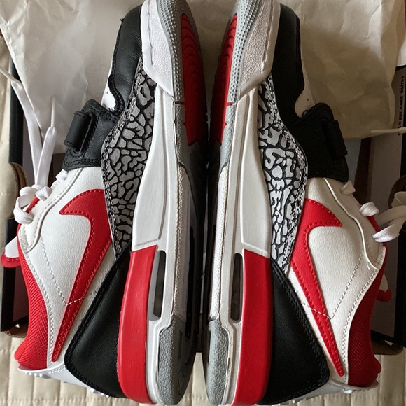 Air Jordan Legacy 312 Low - Picture 5 of 11